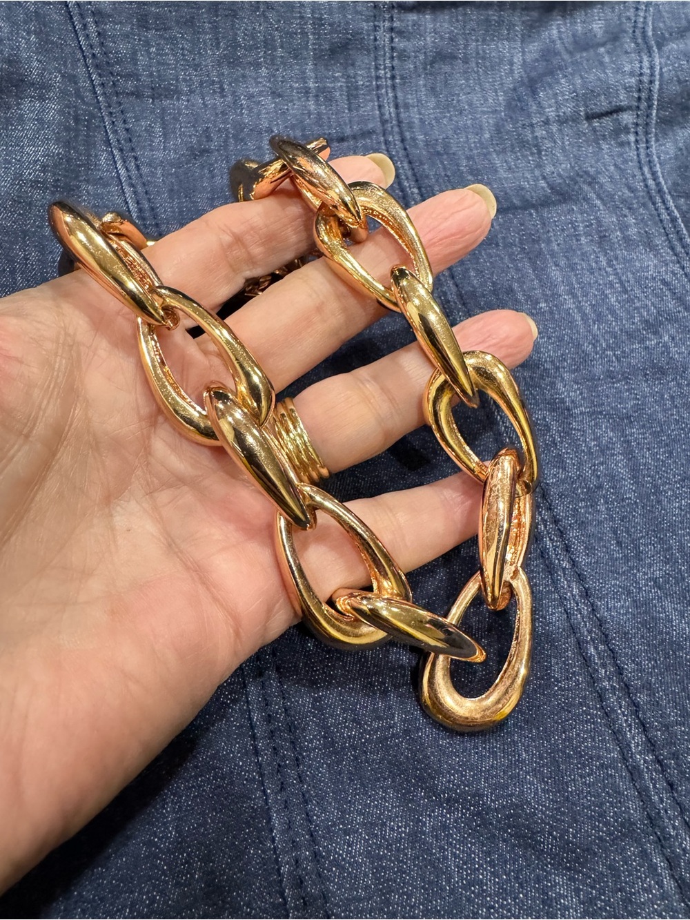 Vince Camuto Rose Gold Tone Chunky Link Necklace Toggle Clasp - Picture 4 of 7